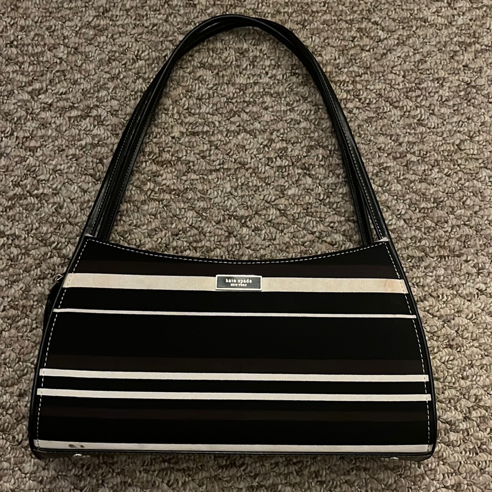 Kate Spade shoulder bag.